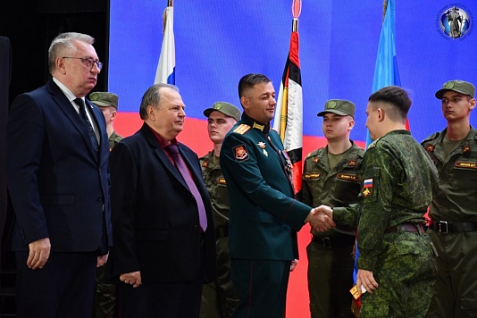 Изображение раздела "Новости" университета ФГБОУ ВО «ЛГУ им. В. Даля»