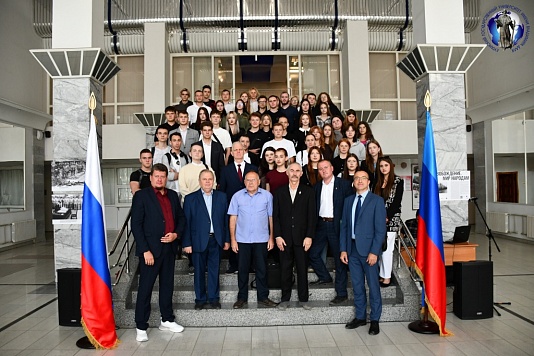 Изображение раздела "Новости" университета ФГБОУ ВО «ЛГУ им. В. Даля»